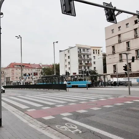 Beautiful Single-bed, In The Center Of Wroclaw, By Main Square Rynek * Wroclaw